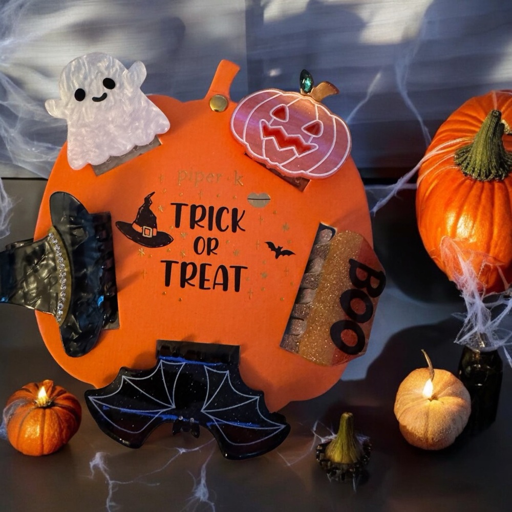 piper•k Spooky 👻 Hair Claws NWT